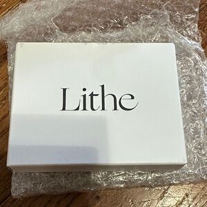 💜2/$10 BUNDLE DEAL💜Lithe Astral Eyeshadow Palette